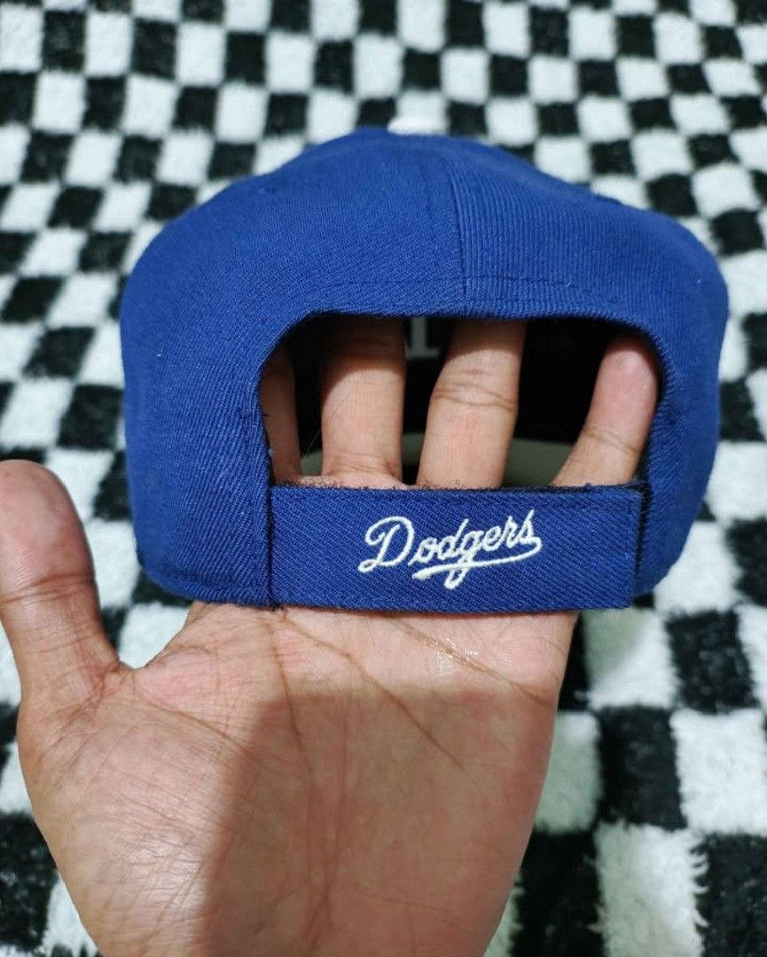 LA DODGERS BY 47 VELCRO CAP (Category: Caps & Hats) located in Caloocan City. Submitted by shsgoods (Listing ID 1464578871, Image 3). Description: location: Karuhatan Valenzuela City.
