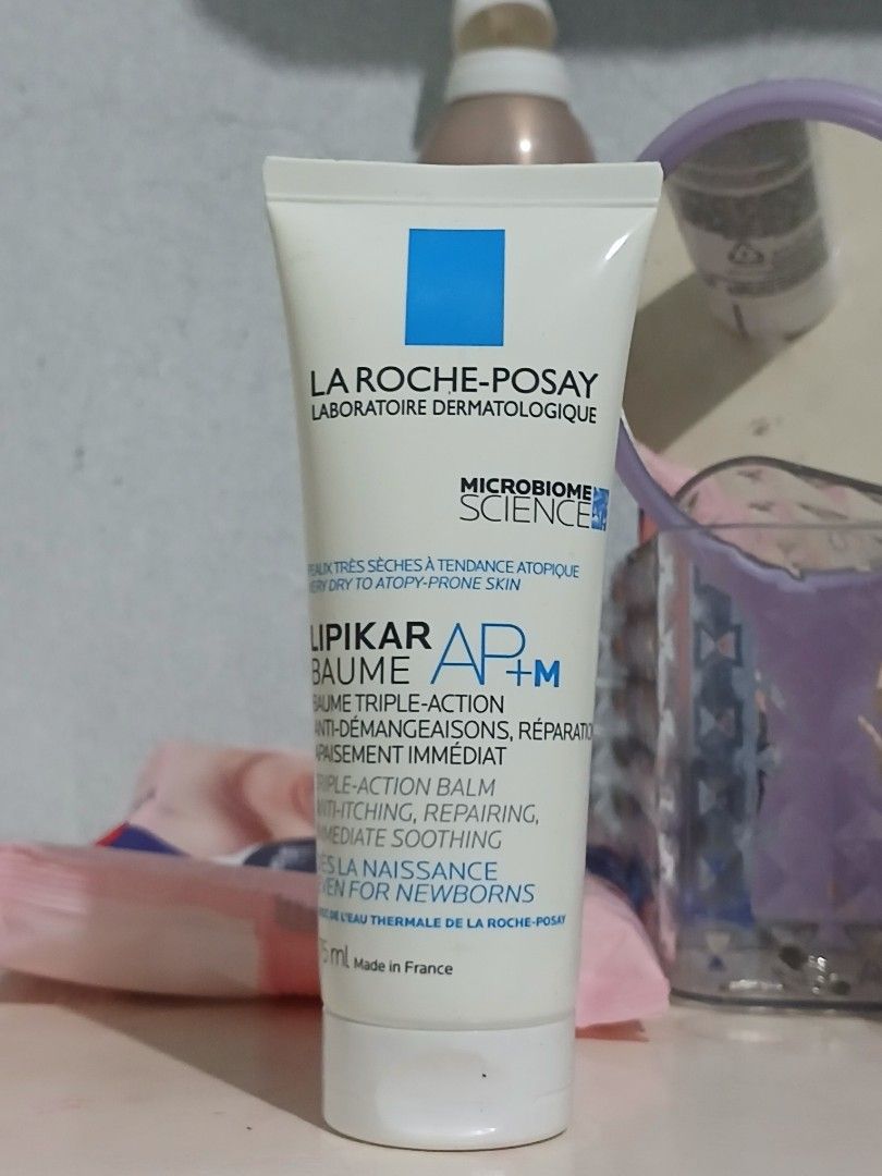 LA ROCHE-POSAY Lipikar Baume (Category: Face Care) located in Tarlac. Submitted by jcg_06 (Listing ID 1464713096, Image 1). Description: La roche posay Lipikar Baume - Eczema and sensitive skin Unused.