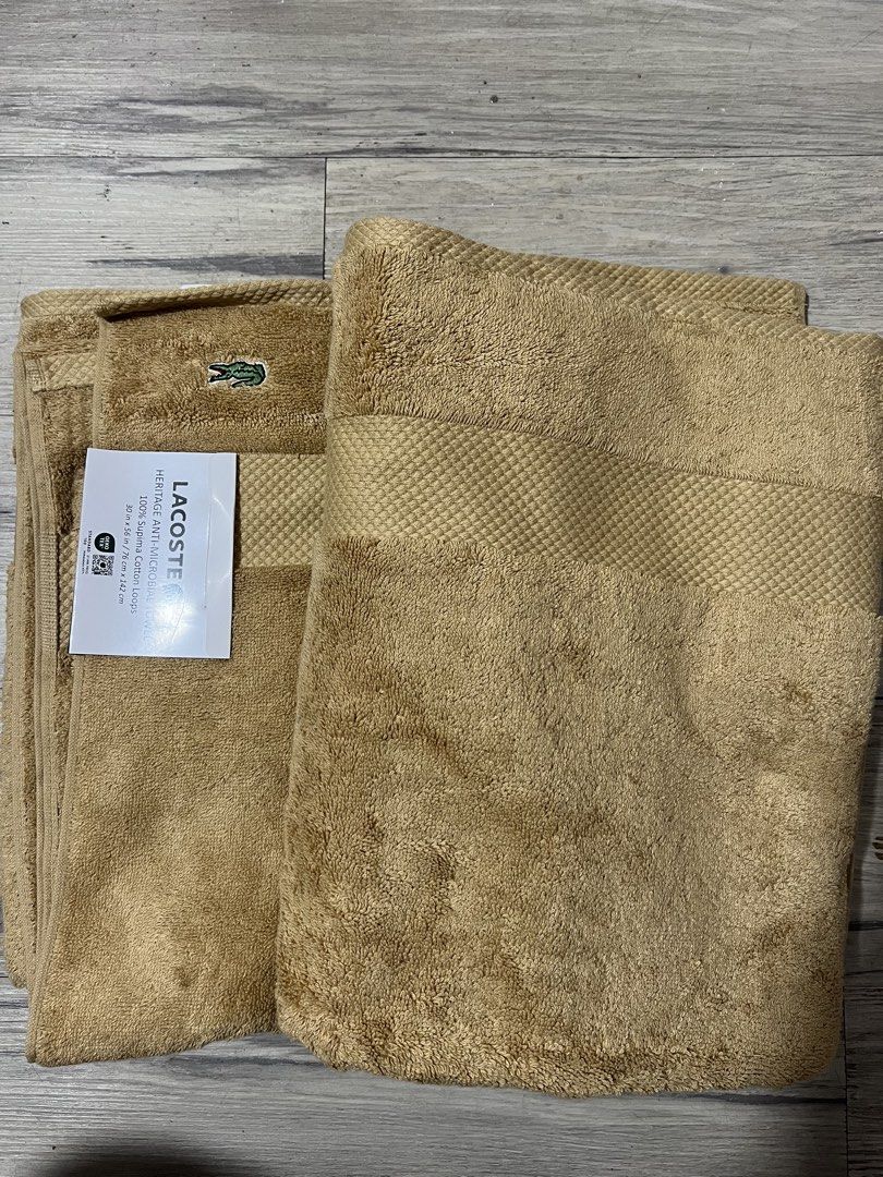 LACOSTE BATHTOWELS (Category: Bath) located in Baguio. Submitted by kyrawang22 (Listing ID 1464666661, Image 3). Description: .