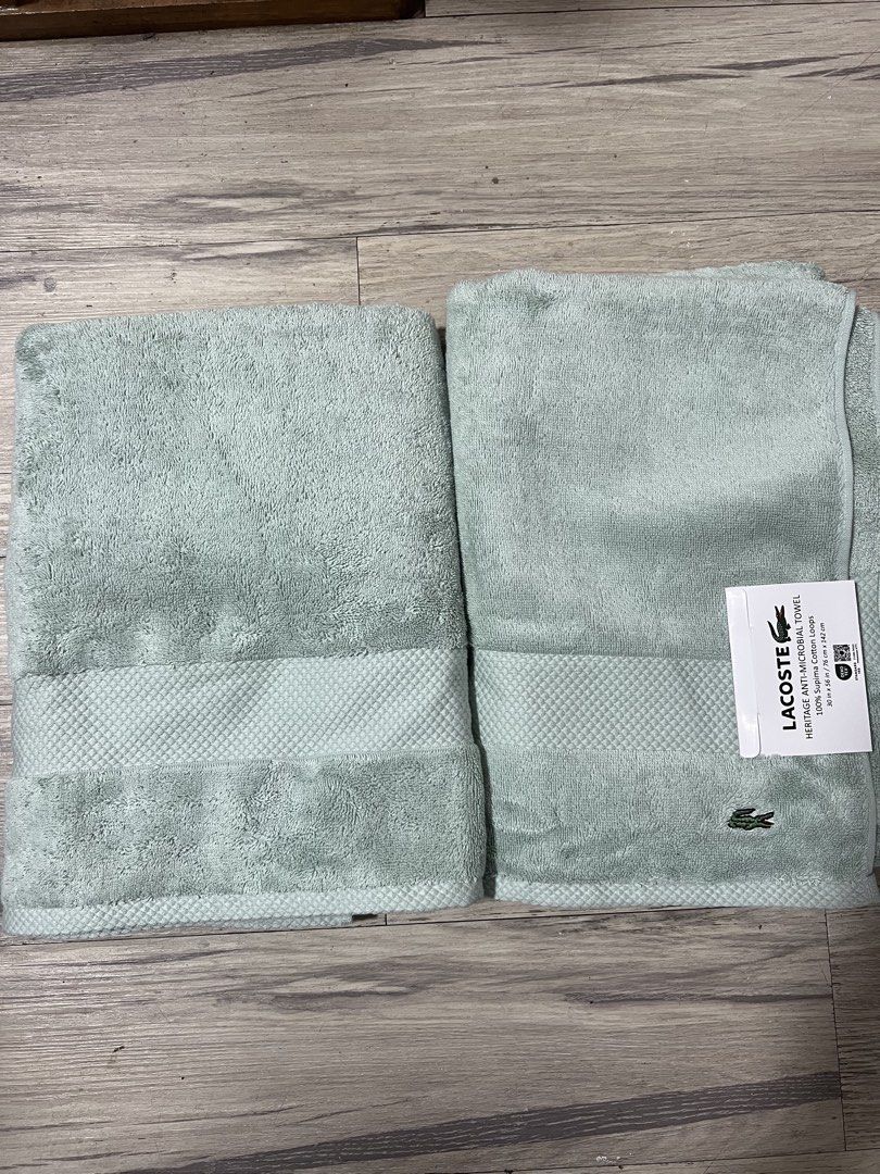 LACOSTE BATHTOWELS (Category: Bath) located in Baguio. Submitted by kyrawang22 (Listing ID 1464666661, Image 1). Description: .