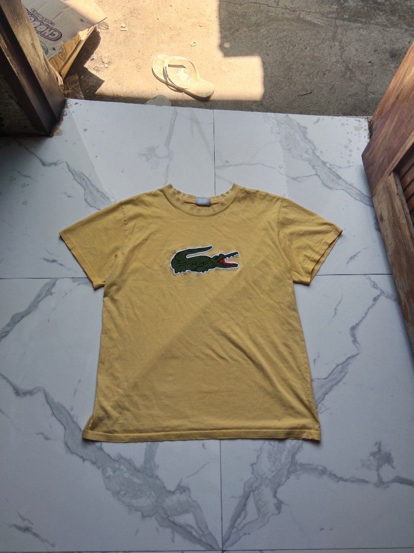 LACOSTE BIG LOGO YELLOW (Category: Formal Shirts) located in Iloilo. Submitted by raydelcanomay (Listing ID 1464618401, Image 1). Description: LACOSTE BIG LOGO YELLOW Size - L on tag Dimes - W20 L24 Colorate - 9.5 Condition - Excellent Tags - complete Issue - minor yellow stain and lints Price - 600!!.
