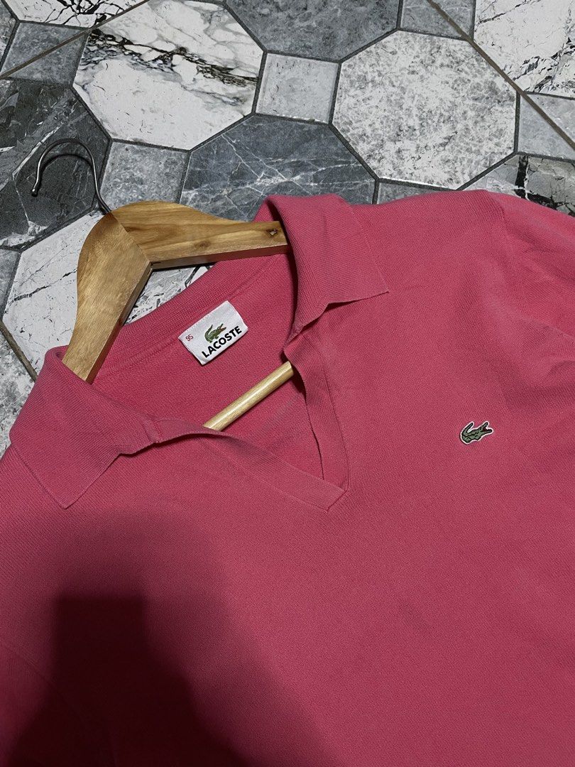 Lacoste longsleeve (Category: Longsleeves) located in Cebu City. Submitted by kalong210 (Listing ID 1464746481, Image 2). Description: Lacoste longsleeve Good condition Dimes: L21 W 17.5 Issue: stain washable .
