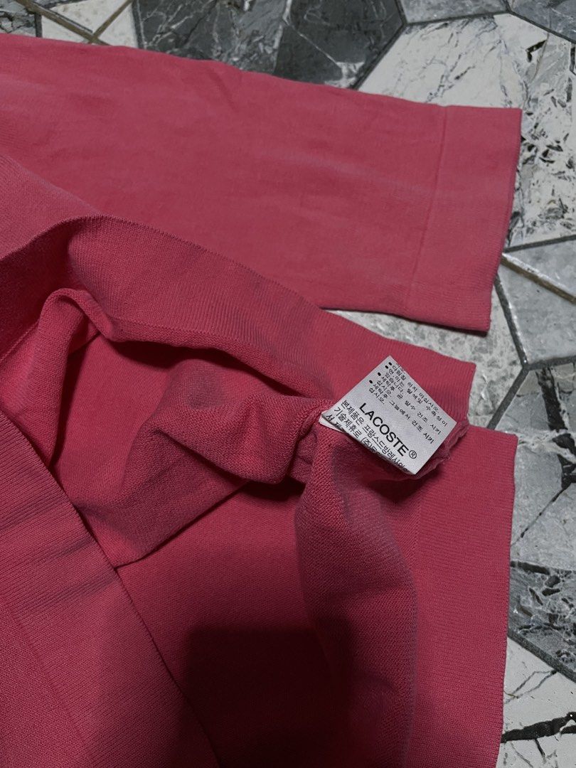 Lacoste longsleeve (Category: Longsleeves) located in Cebu City. Submitted by kalong210 (Listing ID 1464746481, Image 3). Description: Lacoste longsleeve Good condition Dimes: L21 W 17.5 Issue: stain washable .