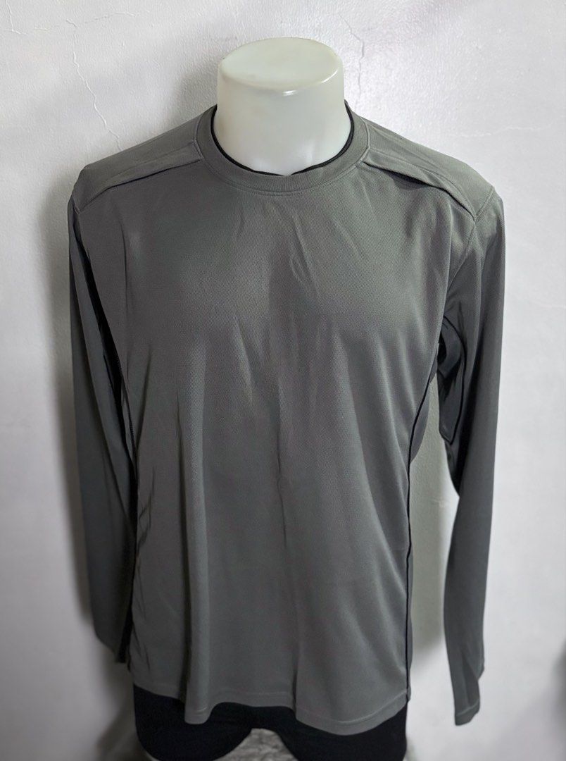 LARGE DRIFIT LONGSLEEVES FOR MEN (Category: Activewear) located in Valenzuela. Submitted by highyahigh_thriftshop (Listing ID 1464731778, Image 1). Description: LARGE DRIFIT LONGSLEEVES FOR MEN Excellent condition from Japan 200 each LOCATION: Valenzuela City Courier: JnT (Nationwide shipping) No rush shipping MOP: Gc@sh or B@nk tr@nsfer only Our shop is not associated with any of the brands mentioned. All rights are reserved to the rightful owne