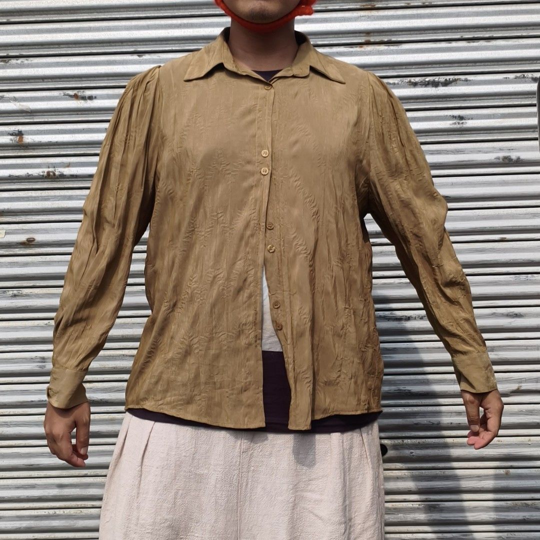 (large-xl Men) tan silky top (Category: Tshirts & Polo Shirts ) located in Lucena. Submitted by minryism (Listing ID 1464662883, Image 3). Description: tan chic summer button down shirt fits 4xl womens fits xl mens onli 200 Length:27 front 29 back Width:25 Sleeves:25 Arm opening:12 Shoulders:16 very baggy fit sya paired with boxer shorts tas knee high sock plus loafers? gets ba? 💖💖💖💖💖 make an offer💌 if u really lav et 🐸😛 Loc: Lucena city 