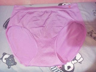 (Category: ) located in . Submitted by vanilla_sandalwood (Listing ID 1464707395, Image 1). Description: .