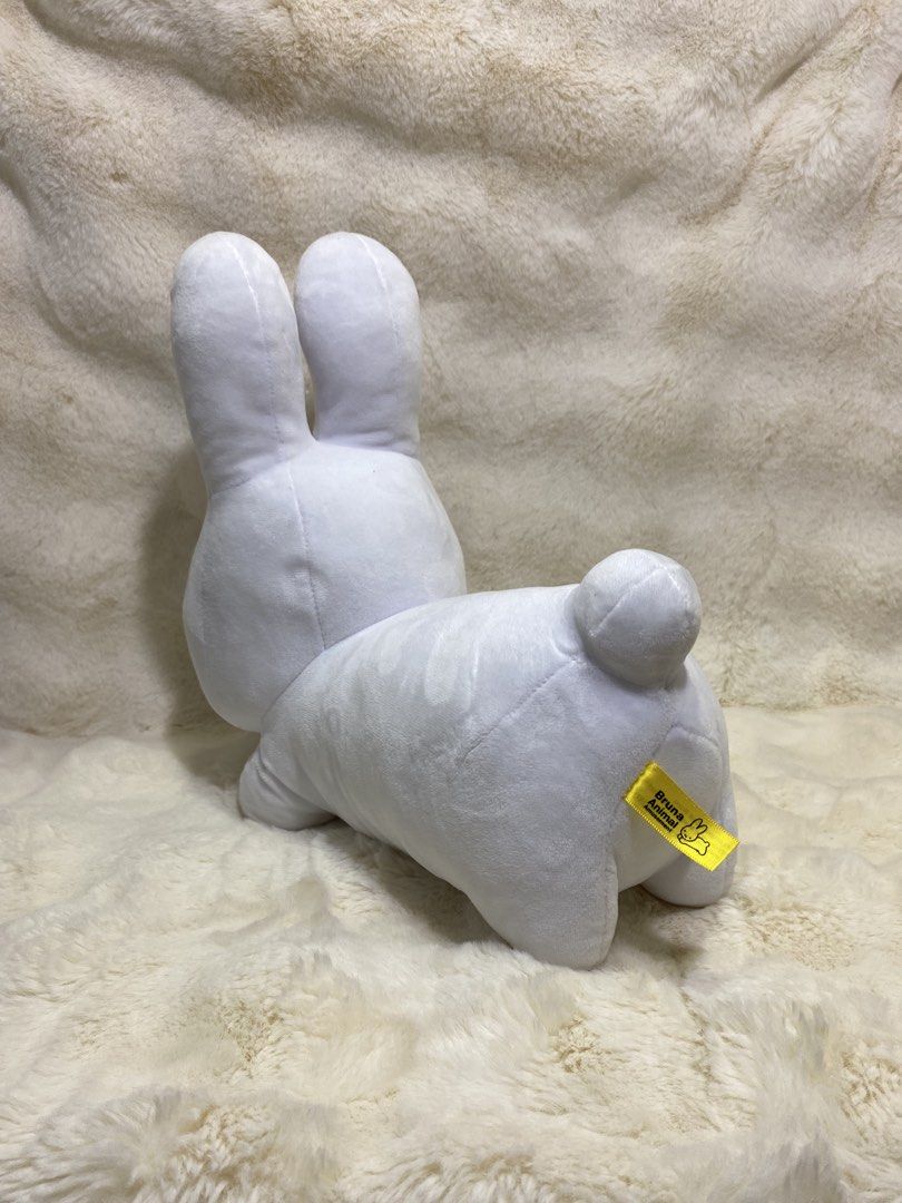 Leaping Miffy plush (Category: Plushies & Soft Toys) located in Kalibo. Submitted by ollie_stuffshop (Listing ID 1464579000, Image 2). Description: 30cm x 14cm x 30cm Before you send your inquiries: ❗️Last Price is already posted ❗️Manage your expectations, WYSIWYG ❗️May need washing ❗️Dropoff is every Wednesday & Sunday.