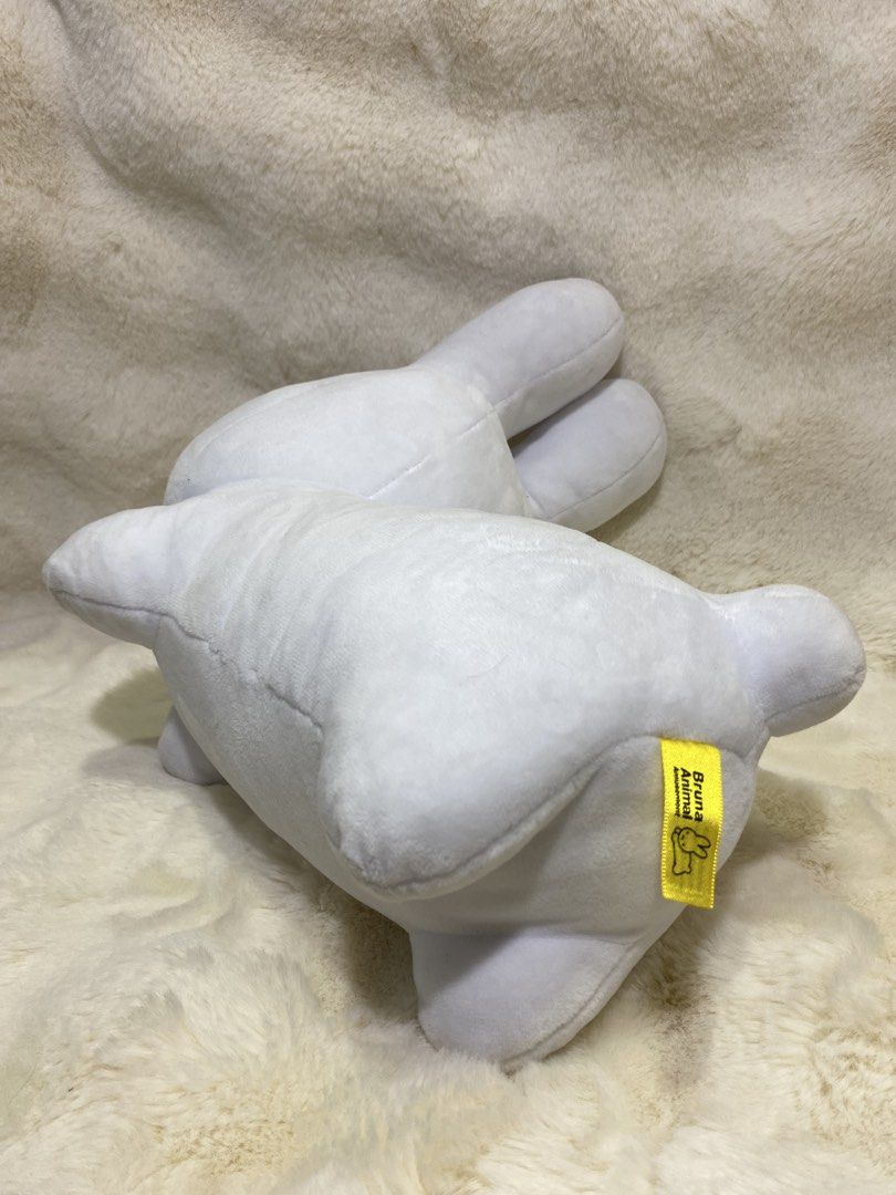 Leaping Miffy plush (Category: Plushies & Soft Toys) located in Kalibo. Submitted by ollie_stuffshop (Listing ID 1464579000, Image 3). Description: 30cm x 14cm x 30cm Before you send your inquiries: ❗️Last Price is already posted ❗️Manage your expectations, WYSIWYG ❗️May need washing ❗️Dropoff is every Wednesday & Sunday.