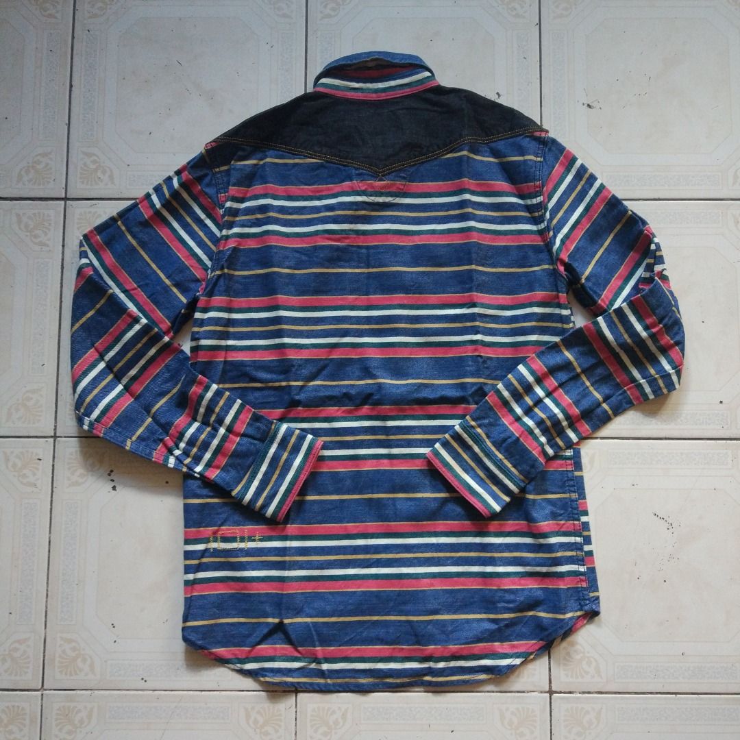 Lee Western Longsleeve M (Category: Formal Shirts) located in Pasay City. Submitted by denimdude.ph (Listing ID 1464644777, Image 2). Description: .