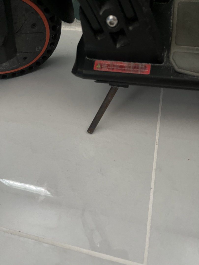 Lenovo Scooter (Category: Skates, Rollerblades & Scooters) located in Bacoor. Submitted by ennaoj18 (Listing ID 1464587638, Image 3). Description: For Sale Lenovo Scooter Honest Issue 1. Loose Stand 2. Cat scratches .