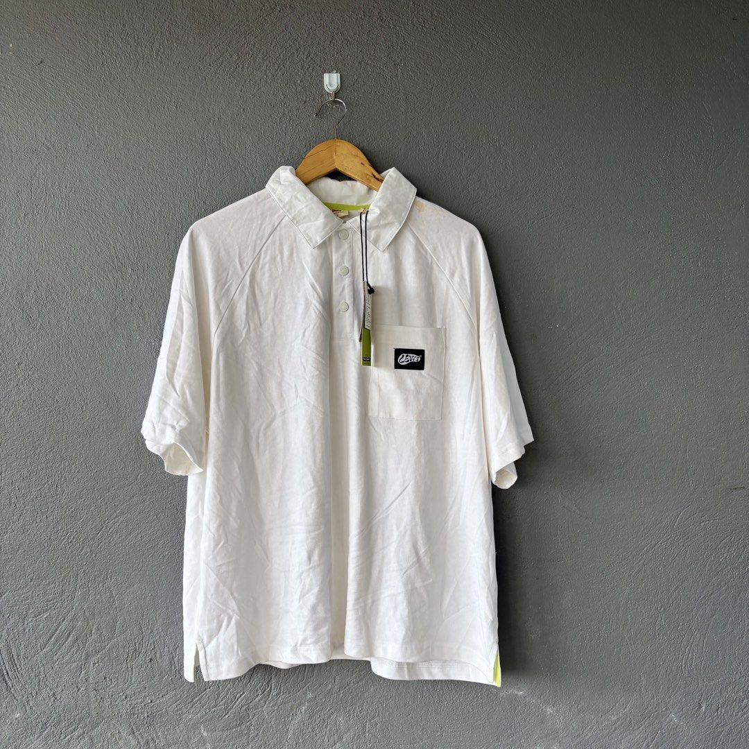 Levis polo shirt (Category: Formal Shirts) located in San Fernando. Submitted by diff.thr1ft (Listing ID 1464584627, Image 1). Description: For sale Levis polo shirt Bnew deadstock Size m on tag fit large 900+shipping fee Location:pampanga J&t courier.