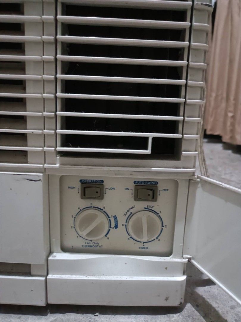 LG WINDOW-TYPE AIRCON (Category: Air Conditioning and Heating) located in Manila. Submitted by earlco (Listing ID 1464589890, Image 2). Description: LG Window-Type Aircon – For Sale ❄️ 💰 ₱5,500 Negotiable ✅ Working condition ❄️ Malamig / strong cooling 🔄 Auto swing ⚡ Non-inverter 🏠 Good for bedroom or small room 📌 Selling as-is, see photos for actual condition 🧼 May signs of usage/age pero functional RFS: Not in use / need space 📍 Location: