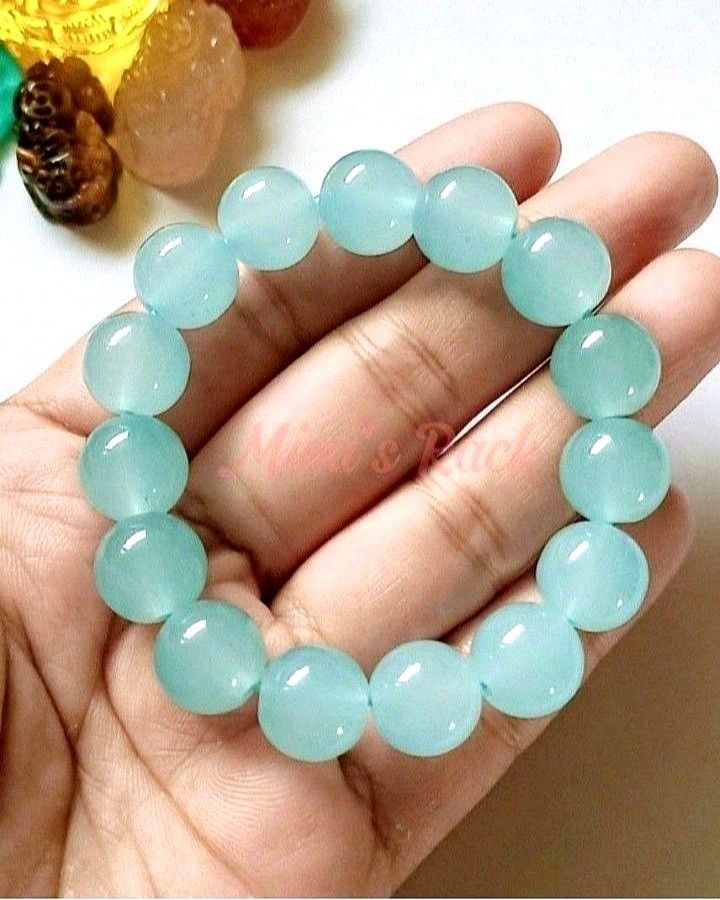 LIGHT BLUE CHALCEDONY BRACELET (Category: Bracelets) located in Taguig. Submitted by mimisrack (Listing ID 1464708324, Image 1). Description: 🩵Brings calmness, positive energy, and soothing vibes instantly -Enhances heart-centered energy, love, and emotional healing -Protects from negative energy, bad luck, and emotional pain -Increases wisdom, inner strength, and joyful spirit -Grants peaceful sleep and calmness -Interesting fact: Chalcedony is