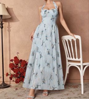(Category: ) located in . Submitted by closetbymia (Listing ID 1464765132, Image 1). Description: .