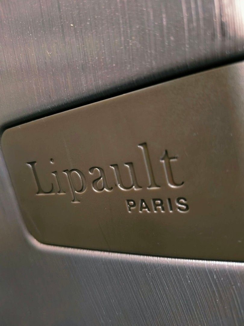 Lipault Paris Expandable Cabin Luggage (Category: Luggage) located in Valenzuela. Submitted by se_japansurplus (Listing ID 1464634017, Image 2). Description: ‼️LIPAULT PARIS BRAND JAPAN (Expandable)‼️ 🔥🔥SALE 🔥🔥 🎉🎉NEW ARRIVAL🎉🎉 Carry on,Cabin,small 📌GUARANTEE DURABLE 📌IMPACT RESISTANT PC+ABS CASE 📌WIDER SPACE CAPACITY 📌Expandable Zipper 📌Security coded lock TSA approved 📌Smooth and Silent 360 Rotation Wheels 📌TELESCOPIC PUSH HANDLE 