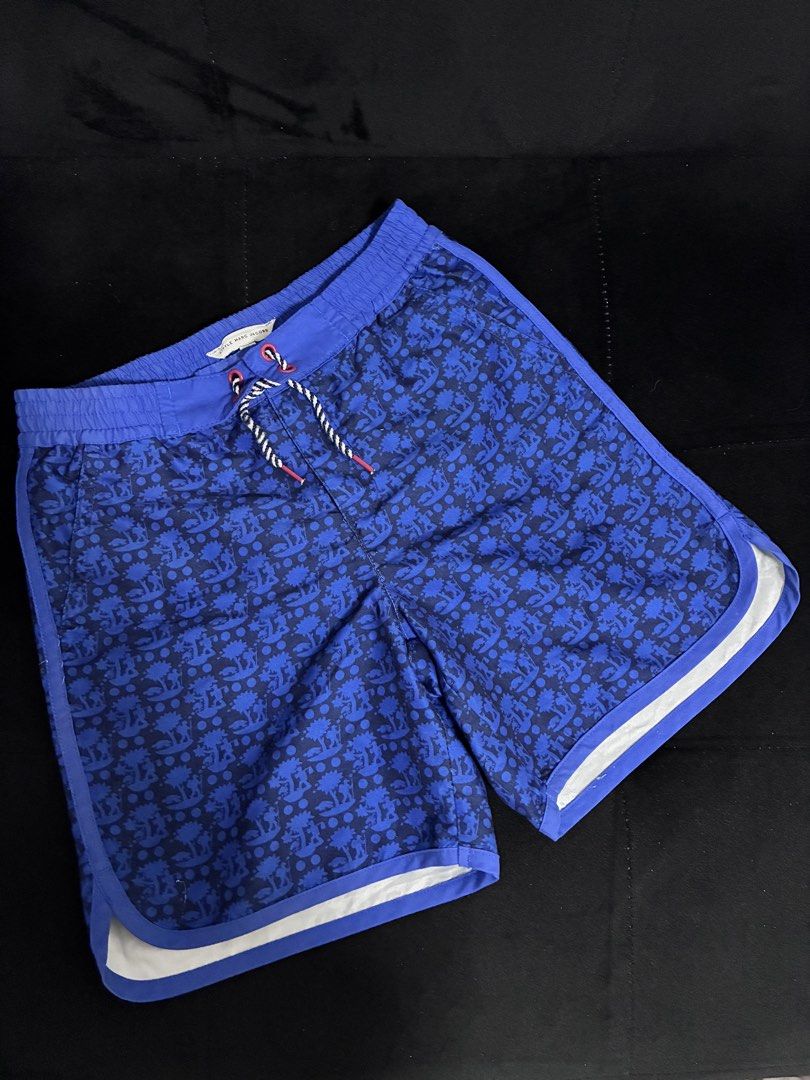 Little Marc Jacobs shorts 6-8y (Category: Babies & Kids Fashion) located in Manila. Submitted by jdjdnxei (Listing ID 1464570346, Image 1). Description: .