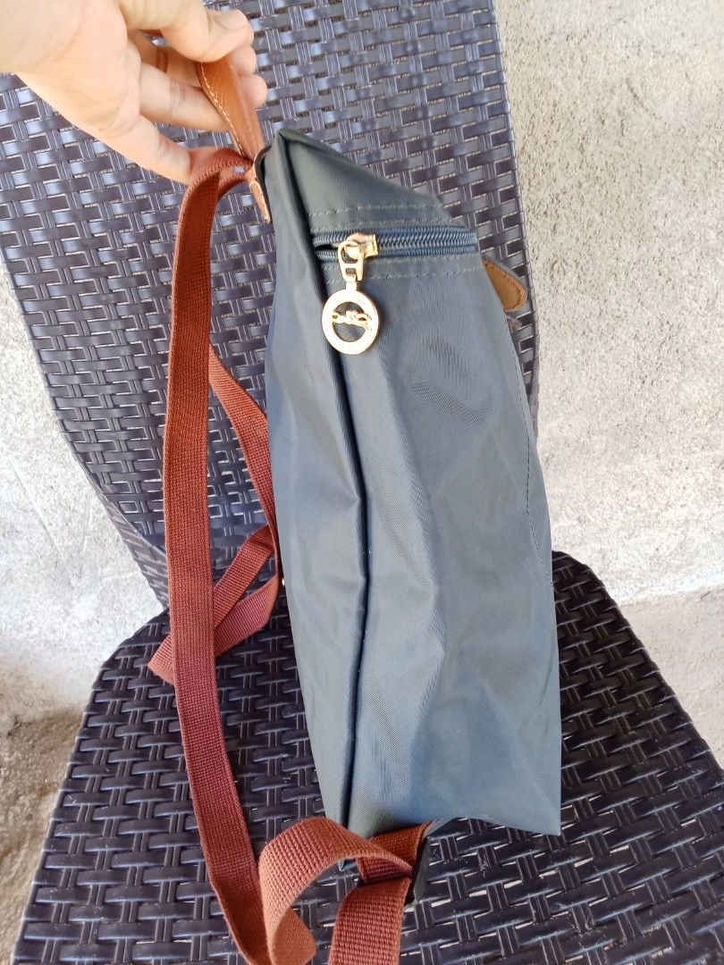 LONGCHAMP LE PLIAGE BACKPACK SMALL (Category: Backpacks) located in Vinzons. Submitted by gracecollectionsph09 (Listing ID 1464610661, Image 2). Description: GOOD CONDITION YKK ZIP JELLY TAG PAYMENT FIRST BICOL LOCATION.