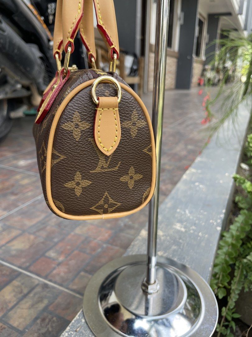 Louis Vuitton Nano Speedy (Category: Luxury Bags & Wallets) located in Las Pinas. Submitted by dhliacmp (Listing ID 1464642742, Image 2). Description: Louis Vuitton Nano Speedy Missing Sling Rank A Selling for only 6,999.