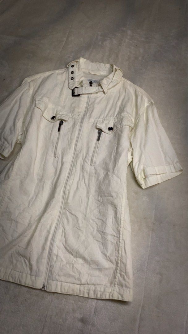 Lous chavlon (Category: Activewear) located in Aloran. Submitted by cowskin_927 (Listing ID 1464571670, Image 2). Description: Lous chavlon 22 x 28 No flaws.