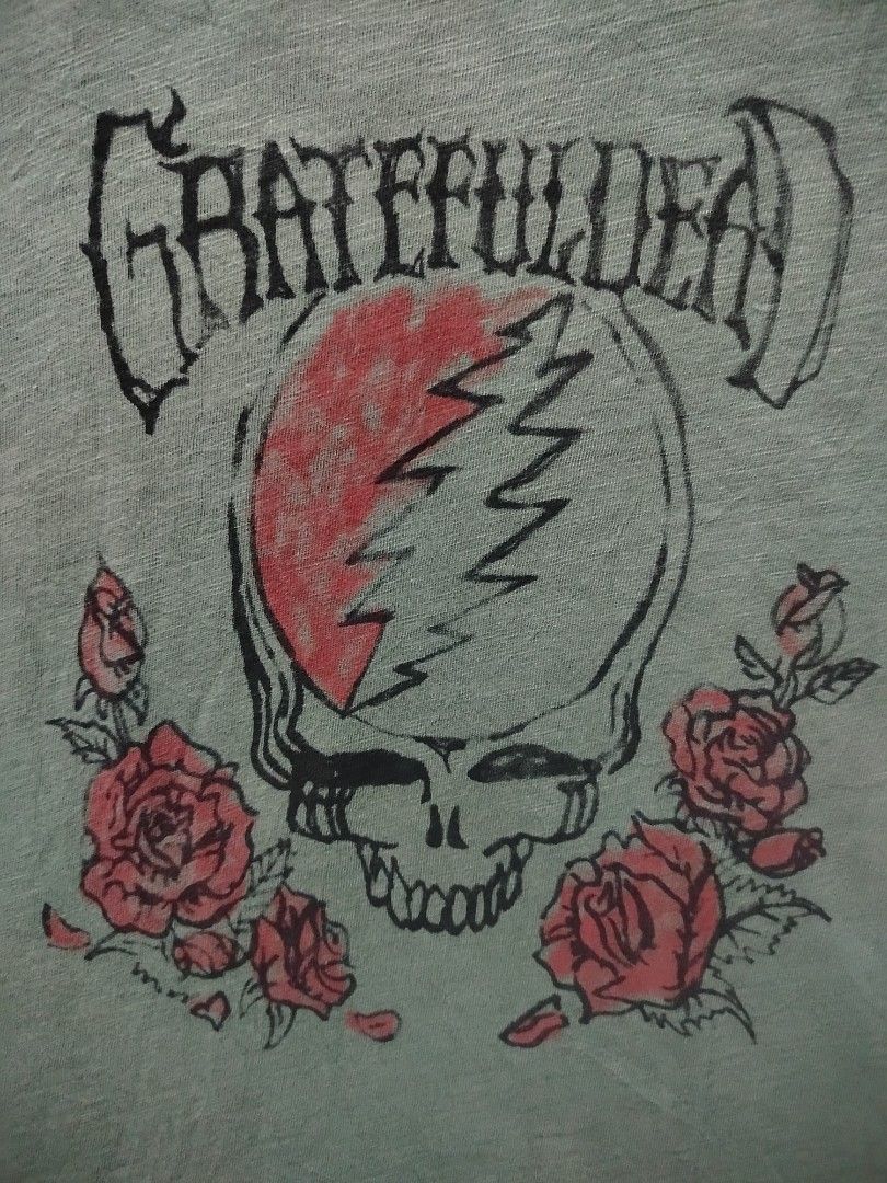 Lucky Brand x Grateful Dead Band Tee (Category: Tshirts & Polo Shirts ) located in Palo. Submitted by ubnathrifteez (Listing ID 1464697463, Image 2). Description: DIMES ; L27W20 CONDITION ; LIKE NEW COLOR RATE ; 10/10 ISSUE ; NONE.