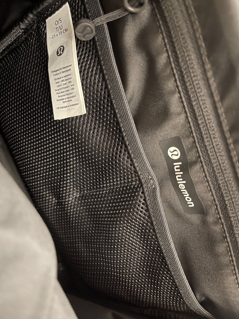 Lululemon everywhere backpack small metal hardware (Category: Backpacks) located in Manila. Submitted by user778899 (Listing ID 1464573604, Image 3). Description: used during a trip only.
