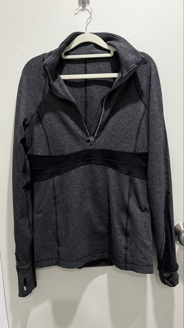 Lululemon Grey Herringbone Half Zip Pullover Size 8 (Category: Activewear) located in Pasig City. Submitted by tylernchloe (Listing ID 1464629235, Image 2). Description: - Grey Lululemon pullover - Dot Size 8, tag has been removed. - Subtle herringbone pattern - Half-zip neckline - Thumbholes on sleeves - rfs no longer fits.