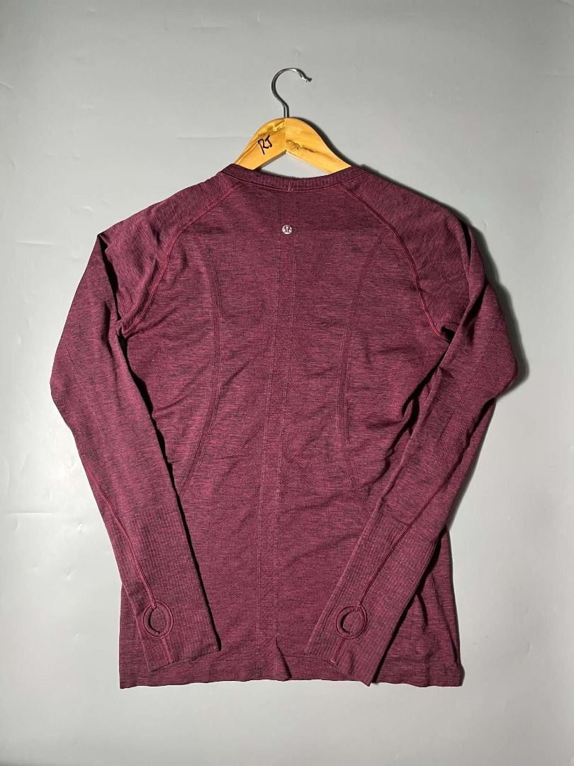 Lululemon Longsleeve (Dri Fit) (Category: Longsleeves) located in General Santos City (Dadiangas). Submitted by arjay_genita (Listing ID 1464768366, Image 3). Description: Lululemon Longsleeve (Dri Fit) ‼️Size Small (18/25) ‼️Excellent condition ‼️Color rate 9.5./10 ‼️Cut Tags.