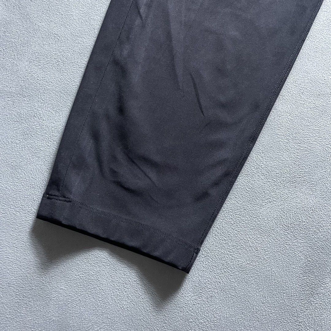 LULULEMON TROUSER PANTS (Category: Trousers) located in Manila. Submitted by revise.ph_ (Listing ID 1464753893, Image 2). Description: LULULEMON TROUSER PANTS Made in BANGLADESH Tagged Size :36 Dimension Waist:38 Length:40 Inseam:29 Rise:14 Leg opening:7.2 No issue Price:2,000 Free shipping via JNT.