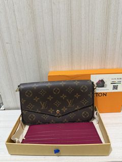 (Kategori: ) berada di . Dikirim oleh prelovedtasbranded_ (ID iklan 1464727417, Gambar 1). Deskripsi: .