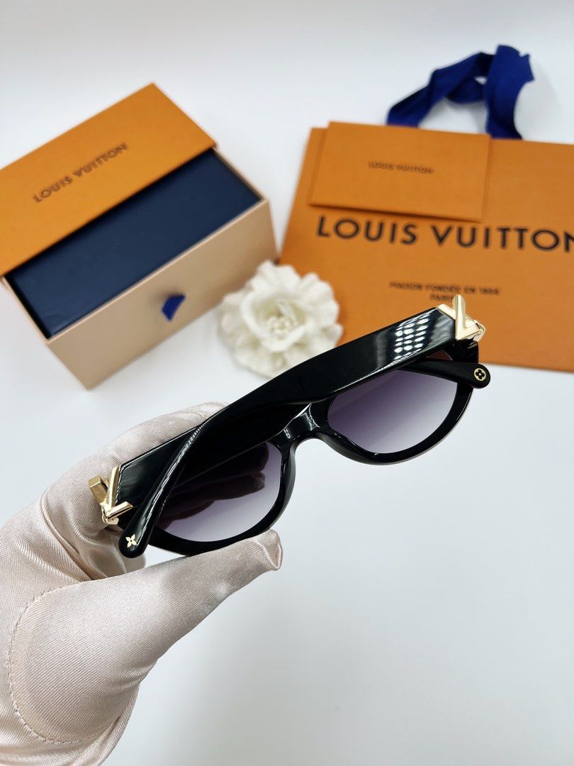 ⚜️LV go 14 Cat eye sunglass (Category: Luxury Accessories) located in Makati City. Submitted by 90sangel (Listing ID 1464759949, Image 3). Description: Serving looks from every angle. 😎🖤 — Still negotiable ✨ Check the 2nd photo for the complete inclusions. 🕶️ Complete set is also available at a different price. 🤎 — Full black lenses LV Twist signature on the temples Monogram Flower signature engraved on the end tips Transmittance :38% UV Prot