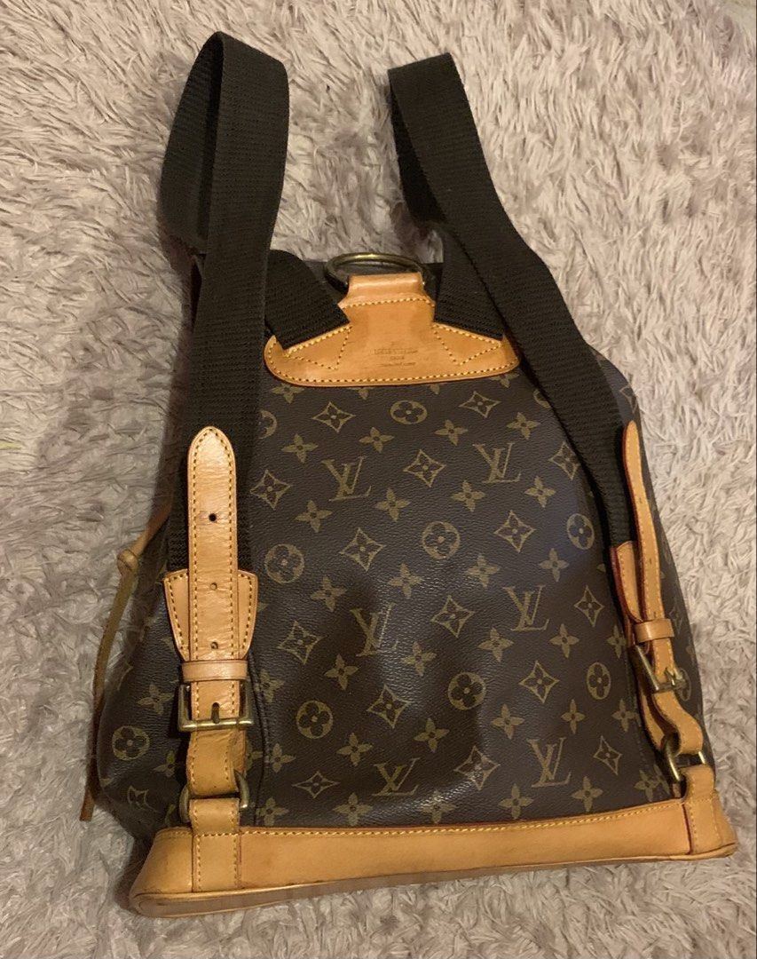 LVUITTON backpack (Category: Luxury Accessories) located in Tagum. Submitted by 80bagsph.cemene08 (Listing ID 1464738806, Image 2). Description: .