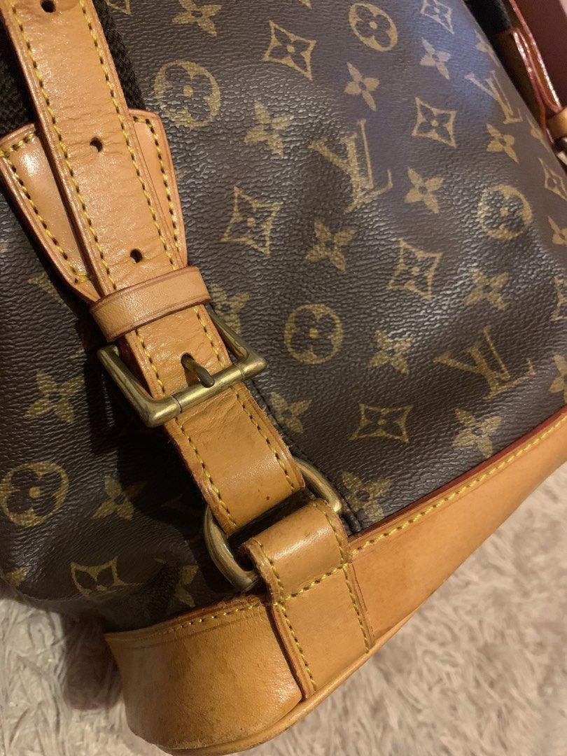 LVUITTON backpack (Category: Luxury Accessories) located in Tagum. Submitted by 80bagsph.cemene08 (Listing ID 1464738806, Image 3). Description: .