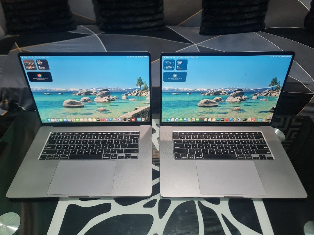 Macbook Pro 2019 / Corei7 / 32GB mem / 512GB SSD / Touchbar (Category: Laptops & Notebooks) located in Caloocan City. Submitted by roselpaddayuman87 (Listing ID 1464588012, Image 1). Description: Macbook Pro 2019 Space Gray Core i7 2.6GHz 6core 32GB memory 512GB SSD AMD Radeon Pro 5300M macOS Tahoe version 26.6.2 Touch ID sensor 16-inch diagonal LED Backlit display with IPS technology Retina display Truetone Touchbar Backlit keyboard Normal batte
