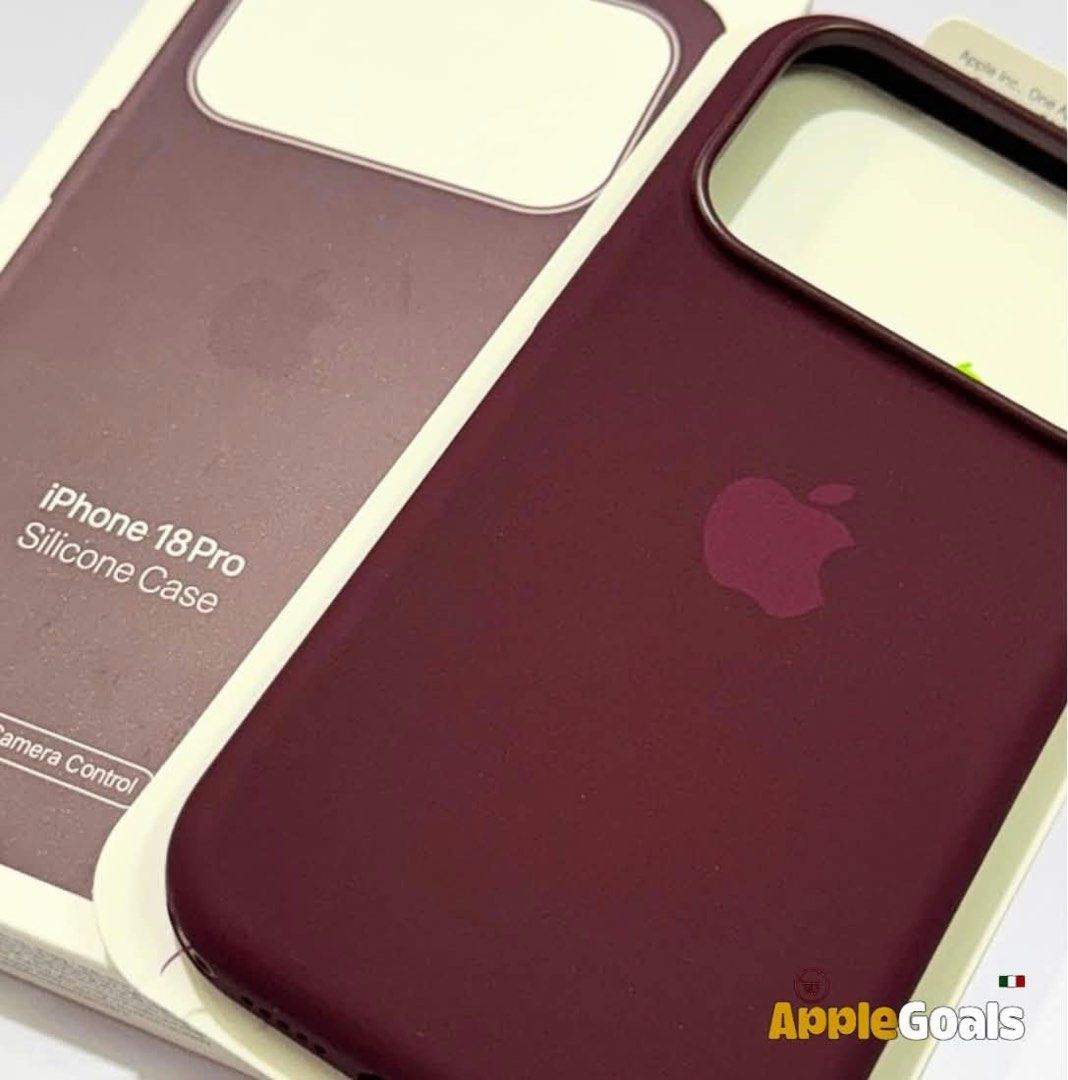 Magsafe Silicone Case for iPhone 18 Pro (Category: Cases & Sleeves) located in Manila. Submitted by ceeyashop (Listing ID 1464642914, Image 1). Description: Pm me, Available on hand Lalamove,Grab,J&T COD will do!.