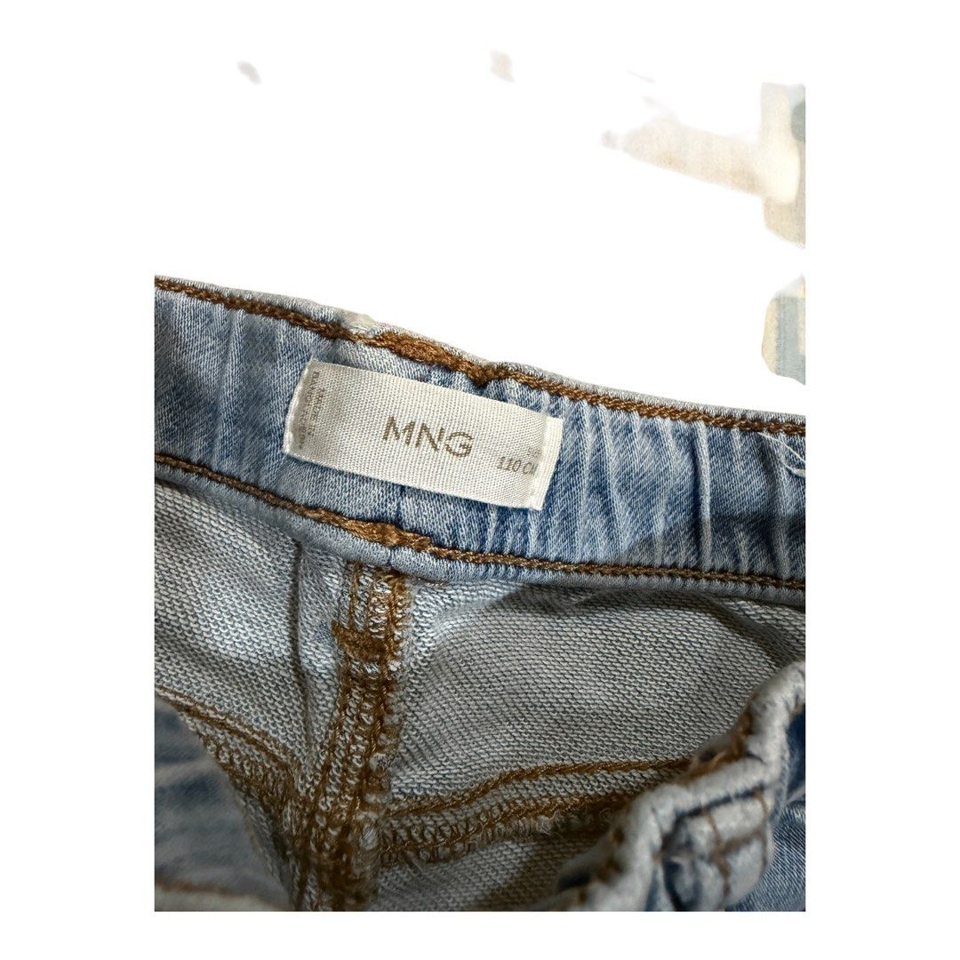 Mango soft denim pants (Category: Babies & Kids Fashion) located in Lipa City. Submitted by lifestyled (Listing ID 1464675811, Image 3). Description: Mango denim pants Size 5 Bottom- W-10” L- 25” Note: small scuff on bottom left side (refer to pic) Color rate- 9/10 💯 Authentic.