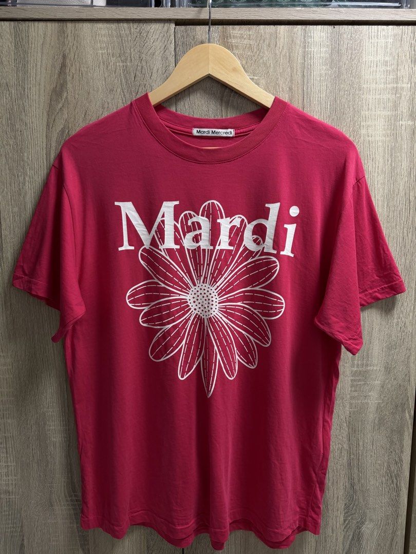 Mardi Mercredi Flower Tshirt (Category: Blouses) located in Cavite. Submitted by PRIVATE.Selection (Listing ID 1464616538, Image 2). Description: Mardi Mercredi Flower Tshirt Size M-L womens, M mens W- 20 L- 27 Good as New .