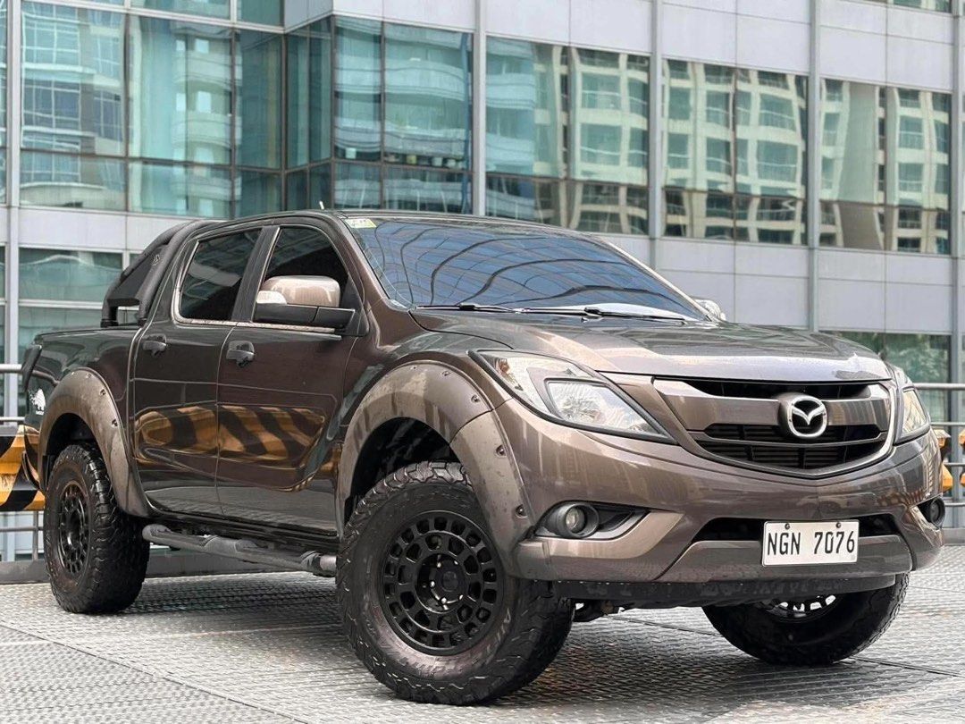 Mazda BT50 2.2‼️🔥 Auto (Category: Used Cars) located in Makati City. Submitted by maby_latido05 (Listing ID 1464668880, Image 2). Description: 2021 Mazda BT50 2.2 Pangolin Edition 4x2 AT Diesel‼️🔥 Subject to Credit Evaluation ₱39K ALL-IN CASHOUT (chattel and insurance included) 2 years: ₱48,788 3 years: ₱35,251 4 years: ₱29,231 𝑵𝑶 𝑴𝑰𝑳𝑬𝑨𝑮𝑬 𝑻𝑨𝑴𝑷𝑬𝑹𝑰𝑵𝑮 𝑮𝑼𝑨𝑹𝑨𝑵𝑻𝑬𝑬𝑫 First Owner Casa Maintained Full Casa Records 48K Mileage 