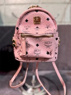 (Category: ) located in . Submitted by dearpinkcollections (Listing ID 1464682906, Image 1). Description: .
