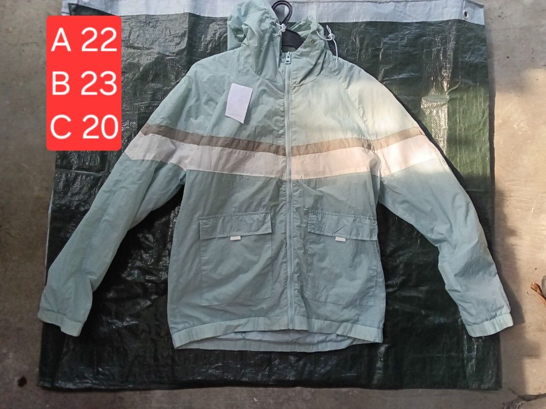 Pre loved Mens /Womens Medium- Large Jackets (Category: Coats, Jackets and Outerwear) located in Quezon City. Submitted by fairviewstrides (Listing ID 1464603177, Image 3). Description: Mens / Women MEDIUM Jackets Price: 120 each 🔥Rain Jackets 🔥Warmers 🔥Blazer 🔥Retro Visit me here 15 ferrari st fairview qc Lalamove jnt Lbc.