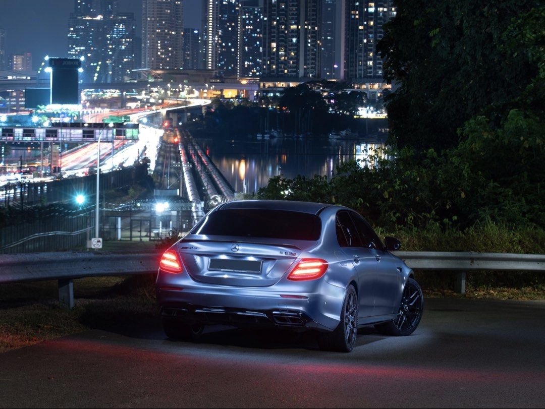 Mercedes-Benz AMG E-Class Saloon E63 S AMG 4MATIC + (A) (Category: Used Cars) located in Singapore. Submitted by covfefe (Listing ID 1464680175, Image 3). Description: AMG 4.0L V8 bi turbo engine producing 603bhp, 850nm torque. 0-100km/h in 3.4s . 9 speed AMG speedshift auto transmission. All wheel drive. 20” AMG rims. Carbon fibre center console. 360 reverse camera view. Burmester sound system. Ventilated seats. Selectable performance exhaust sy