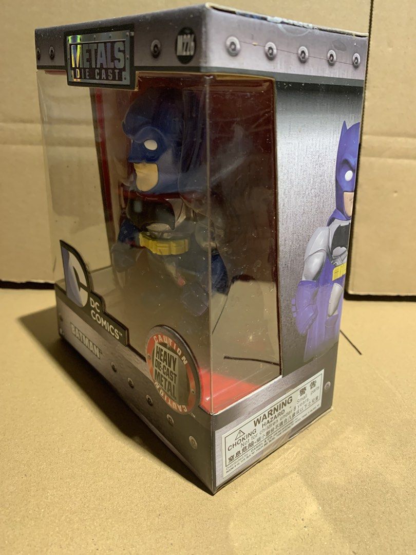 Metals Die Cast DC Comics Batman M226 （分類：手辦雕像）位於 Hong Kong。 由 orangeisstupid 提交（商品編號 1464701327，圖片 2）。簡介： 。