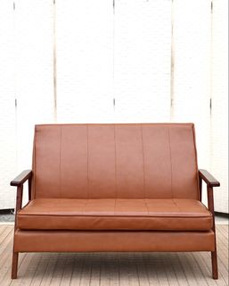 (Category: ) located in . Submitted by FurnitureGallery (Listing ID 1464737362, Image 1). Description: .