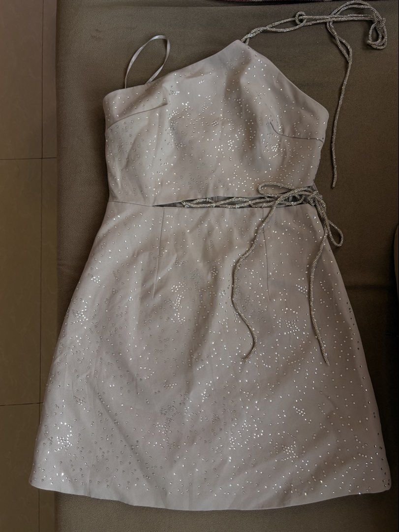 Mini Dress with Rhinestones Embedded (Category: Dresses) located in Paranaque City. Submitted by fluttershyponyy (Listing ID 1464630287, Image 2). Description: xs-s there are some unnoticeable missing rhinestones .