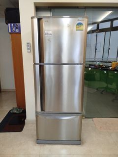 (Category: ) located in . Submitted by jon.tan (Listing ID 1464642051, Image 1). Description: .