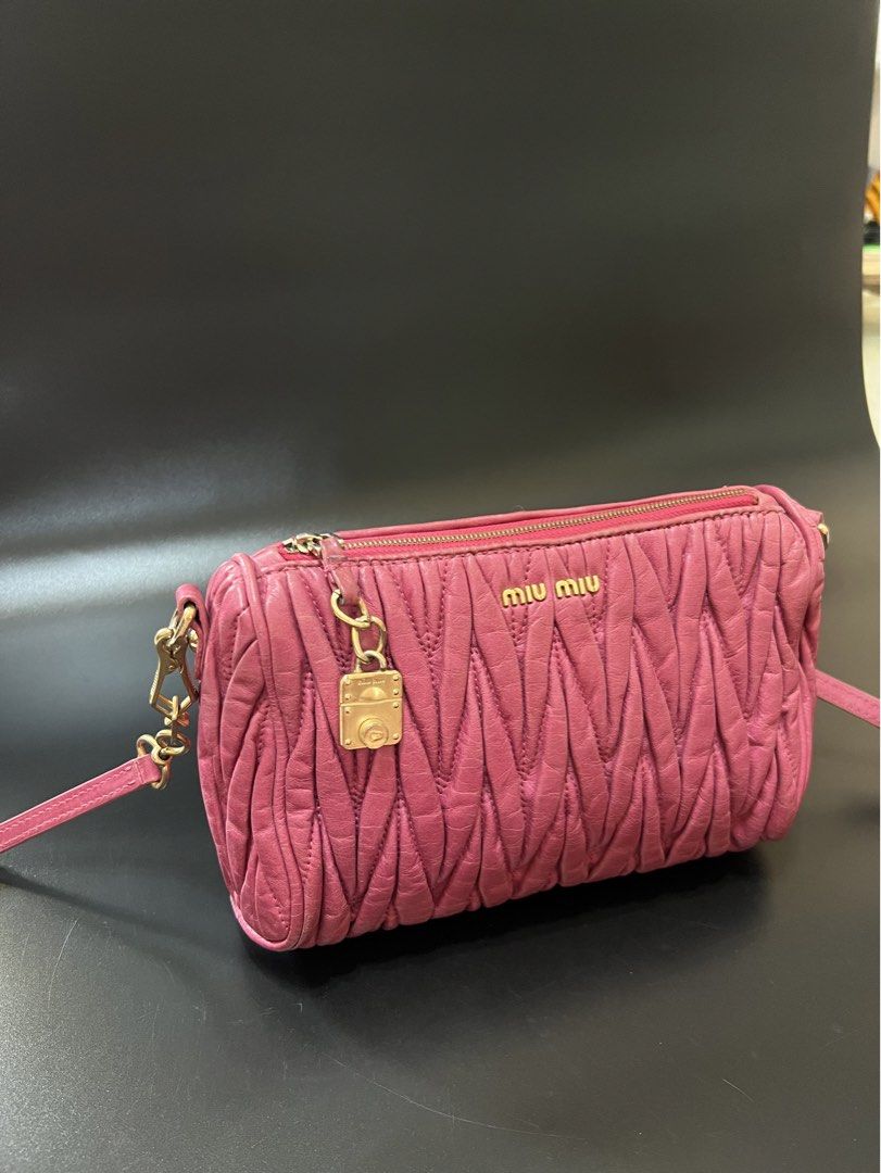 MIU MIU matelassé crossbody (Category: Luxury Bags & Wallets) located in Cebu City. Submitted by sexyclosetph2.0 (Listing ID 1464650247, Image 2). Description: In great condition Leather can be restored (with milk conditioner or any for the leather restoration) Still very gold hardwares Check all details posted Lampo underzip Clean inside and outside.