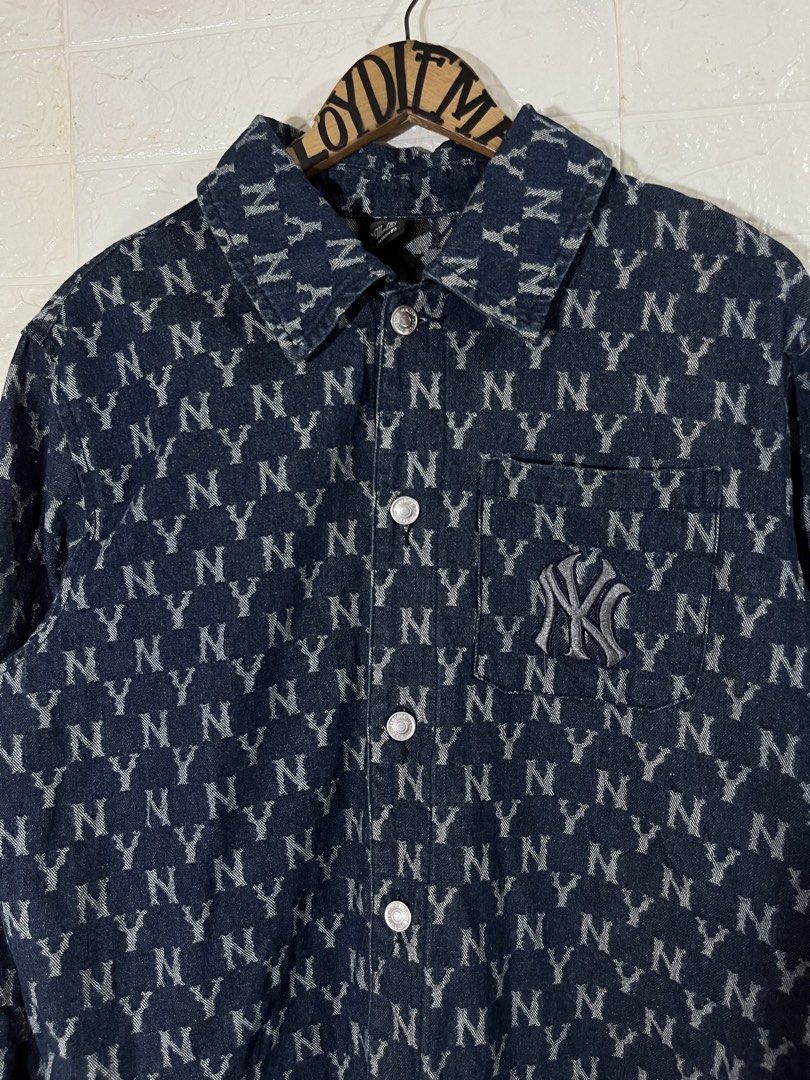 mlb new york AOP denim polo button down (Category: Coats, Jackets and Outerwear) located in Manila. Submitted by lloydiemmfmannn (Listing ID 1464617092, Image 2). Description: MLB new york yankees AOP denim polo LS sz L on tag w22.5 l28 flaws: pasay location ig: ALLIN.THRIFT.