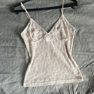 (Category: ) located in . Submitted by especiallyjeans04 (Listing ID 1464707572, Image 1). Description: .