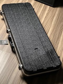(Category: ) located in . Submitted by myguitarstuff_ (Listing ID 1464716380, Image 1). Description: .