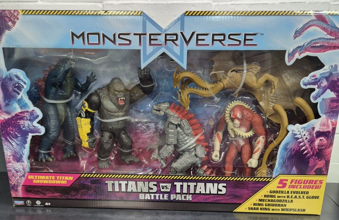 MonsterVerse Titans vs Titans Battle Pack 5 Figures (Category: Figurines & Statues) located in Bacoor. Submitted by gino_dc (Listing ID 1464615088, Image 2). Description: - Ultimate Titan Showdown Battle Pack! - Features 5 iconic MonsterVerse Titans: - Godzilla Evolved - Kong with B.E.A.S.T. Glove - Mechagodzilla - King Ghidorah - Shar King with Whipslash - A must-have for any MonsterVerse enthusiast!.