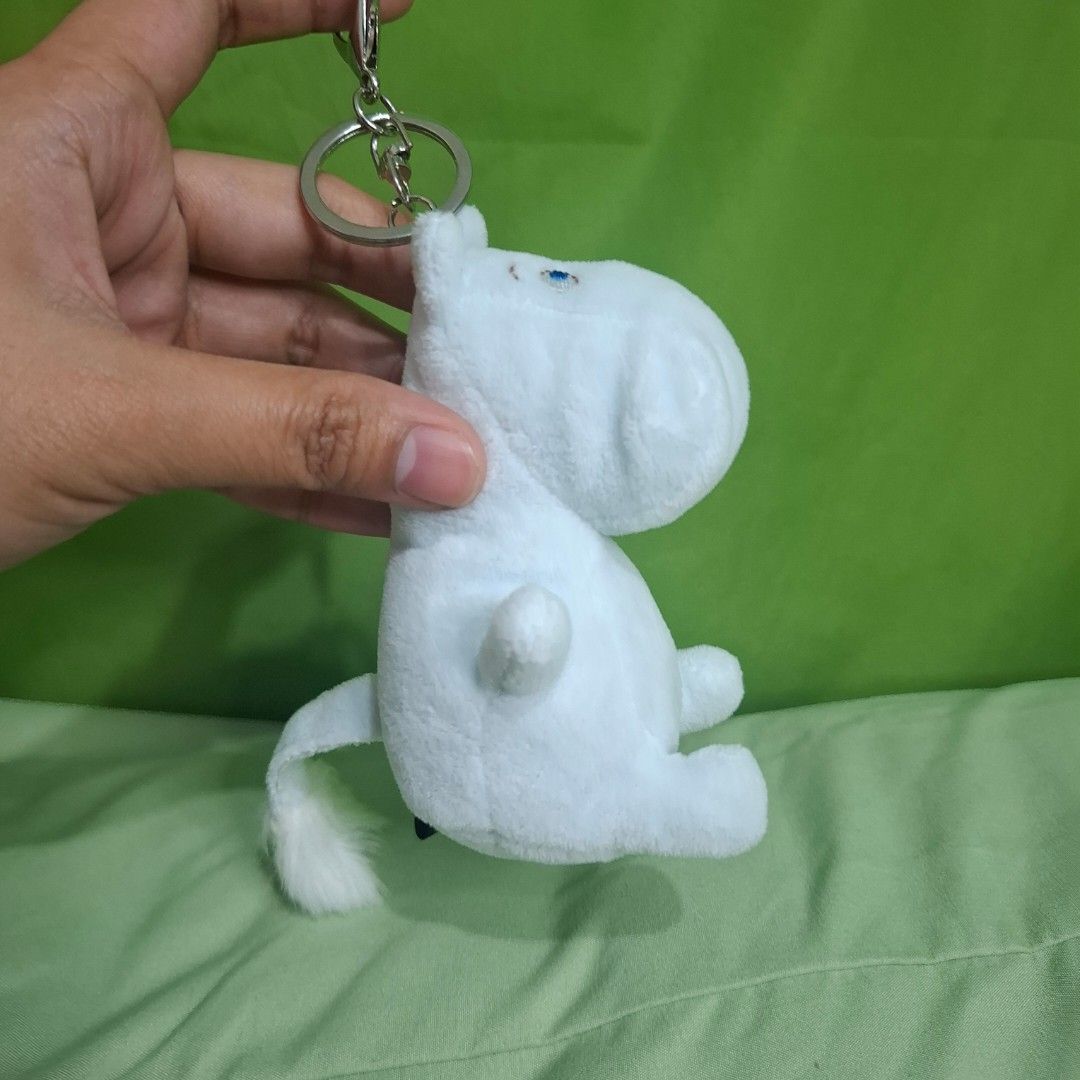Moomin charm (Category: Plushies & Soft Toys) located in Adams. Submitted by frog_and_clover (Listing ID 1464704853, Image 3). Description: moomin plush charm..
